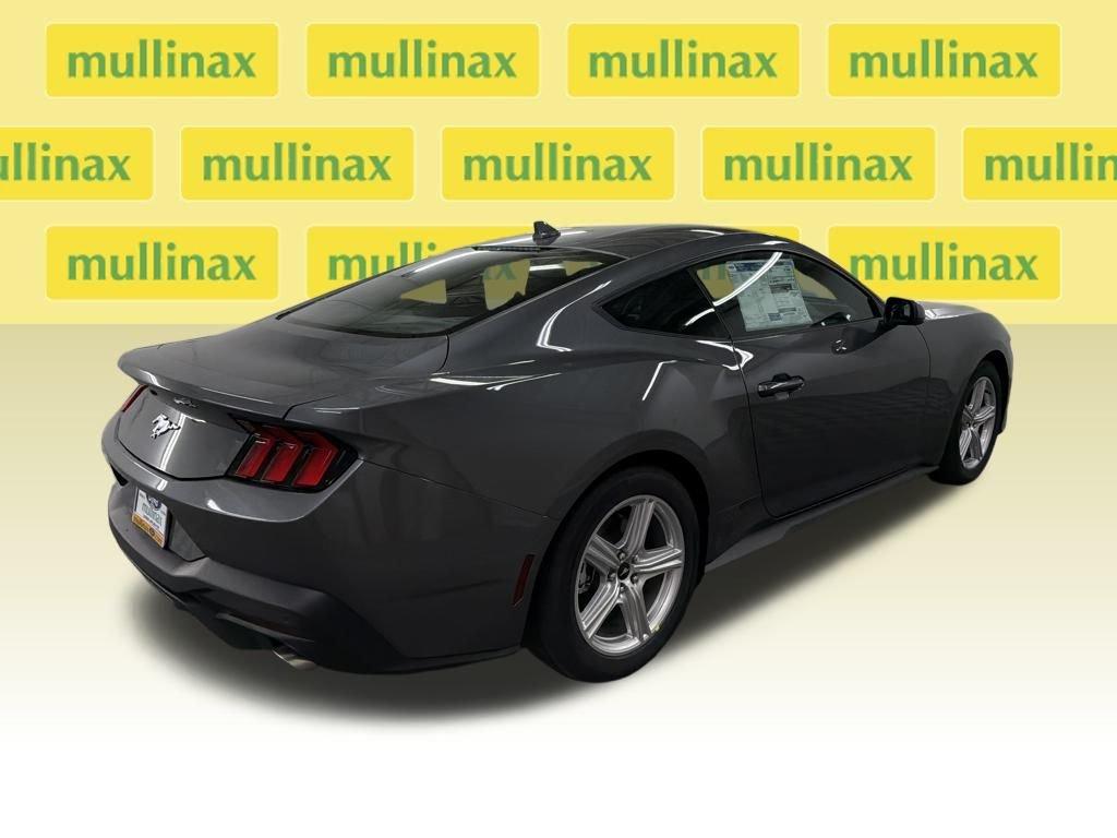 Ford Mustang Ecoboost Rwd 2D Coupe - Thumbnail 5