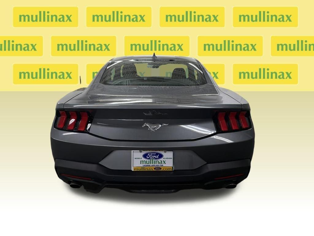 Ford Mustang Ecoboost Rwd 2D Coupe - Thumbnail 9