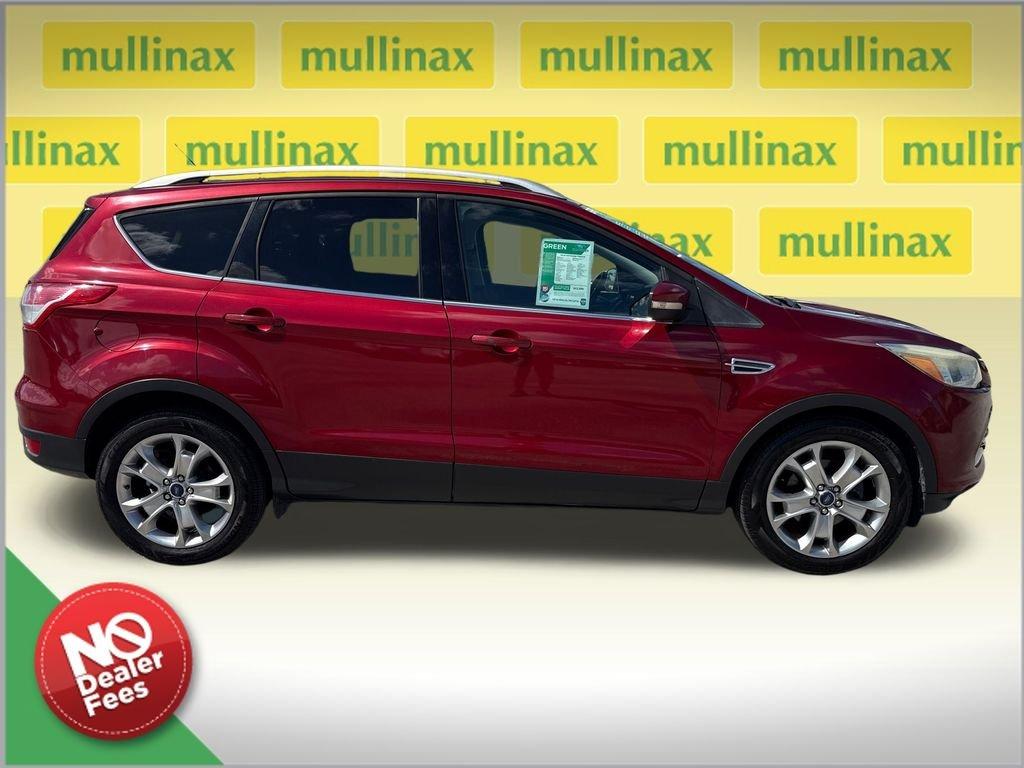 Ford Escape Titanium Fwd 4D Sport Utility - Thumbnail 3