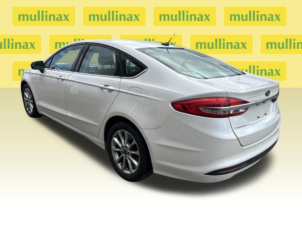 Ford Fusion Se Fwd 4D Sedan - Thumbnail 4