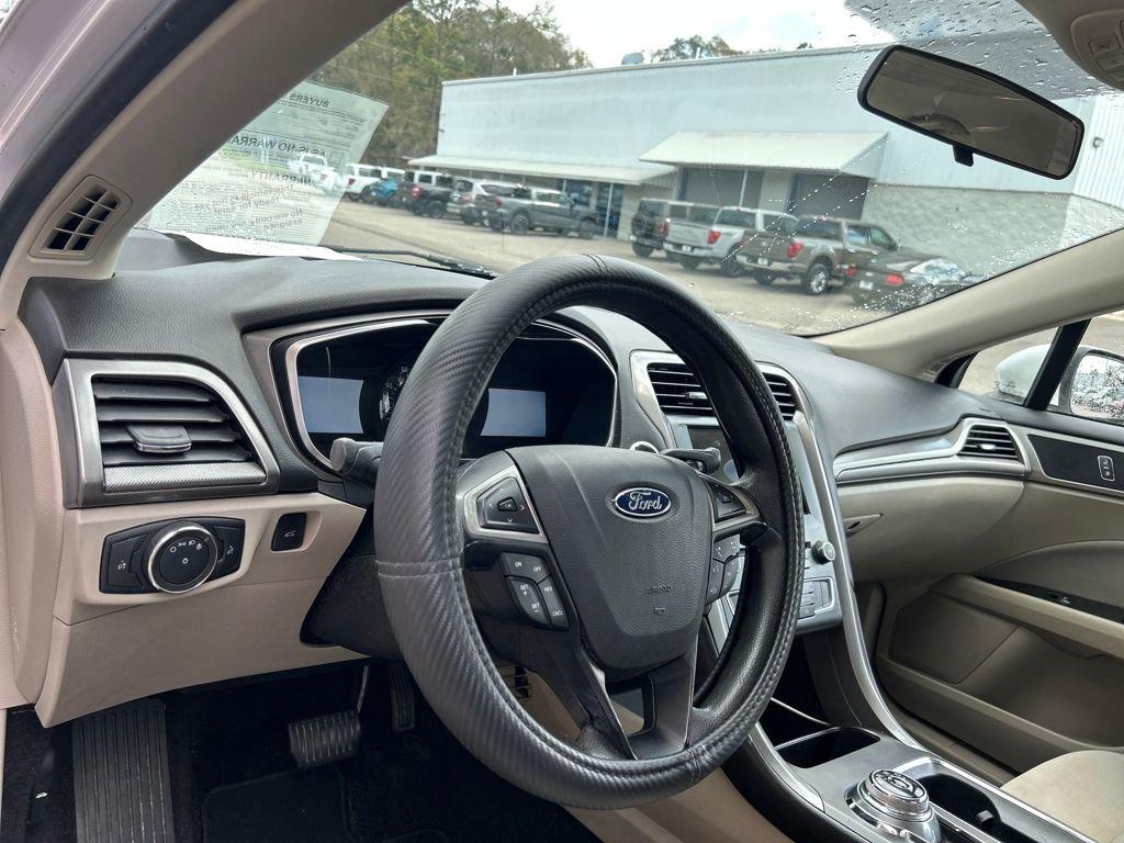 Ford Fusion Se Fwd 4D Sedan - Thumbnail 9