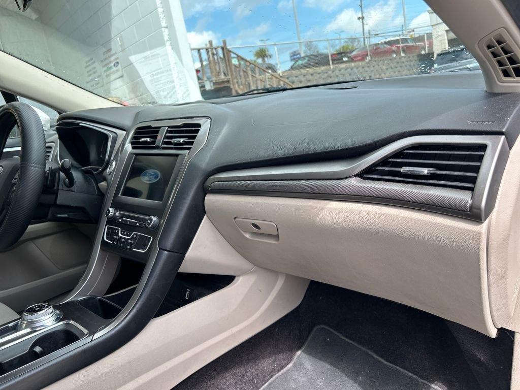 Ford Fusion Se Fwd 4D Sedan - Thumbnail 14