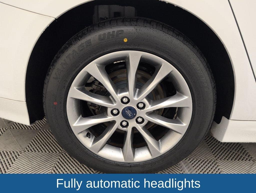 Ford Fusion Se Fwd 4D Sedan - Thumbnail 20