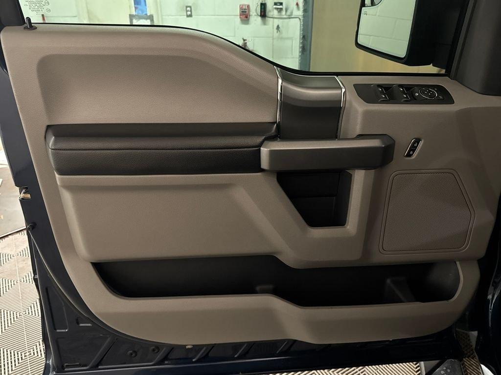 Ford F-150 Xlt 4Wd 4D Supercrew - Thumbnail 17