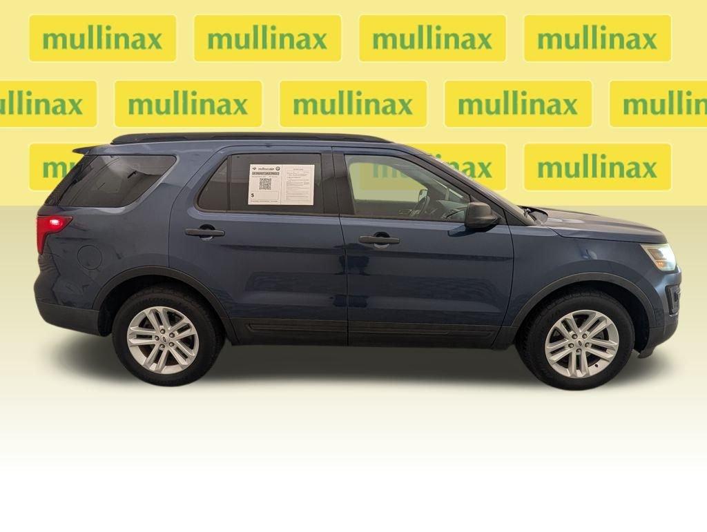 Ford Explorer Base Fwd 4D Sport Utility - Thumbnail 3