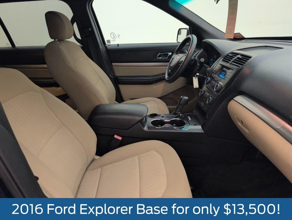 Ford Explorer Base Fwd 4D Sport Utility - Thumbnail 16