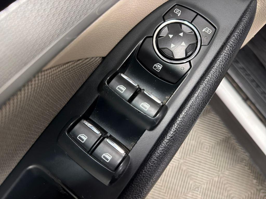 Ford Explorer Base Fwd 4D Sport Utility - Thumbnail 18