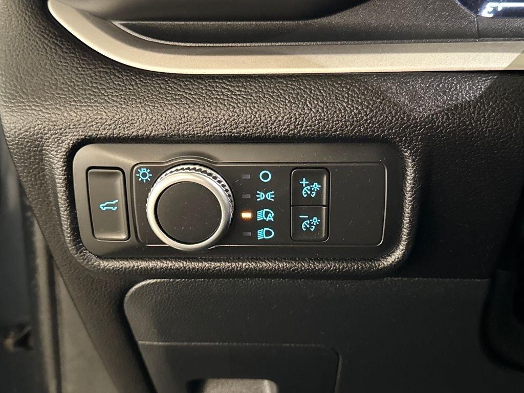 Ford Explorer Xlt Rwd 4D Sport Utility - Thumbnail 16