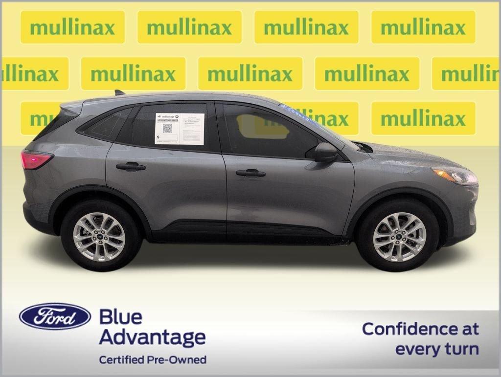 Ford Escape S Fwd 4D Sport Utility - Thumbnail 3