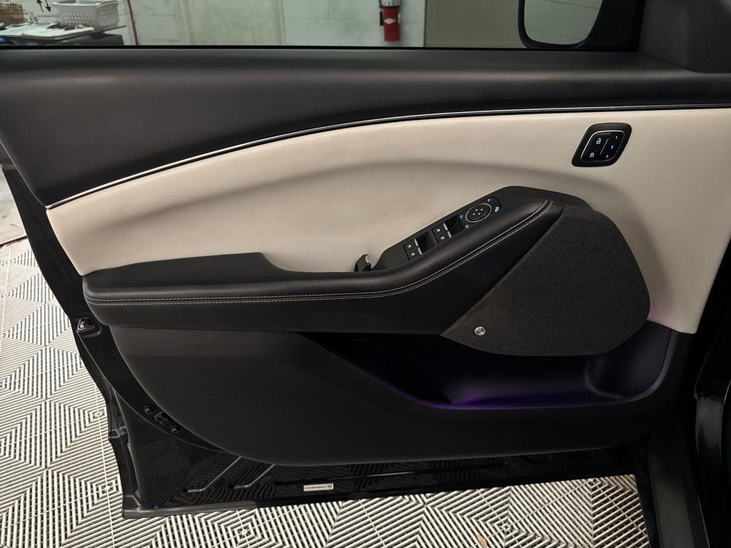 Ford Mustang Mach-E Premium Rwd 4D Sport Utility - Thumbnail 17