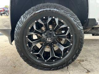 Chevrolet Silverado 2500 Hd Crew Cab - Thumbnail 4