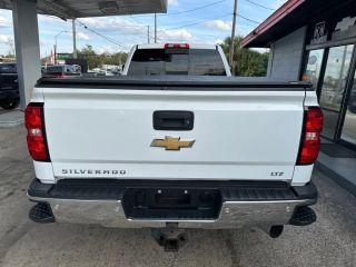 Chevrolet Silverado 2500 Hd Crew Cab - Thumbnail 10