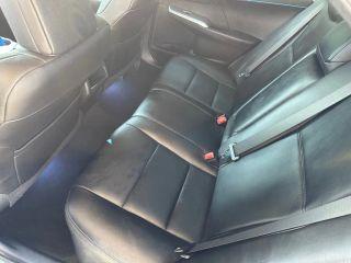 Toyota Camry - Thumbnail 16