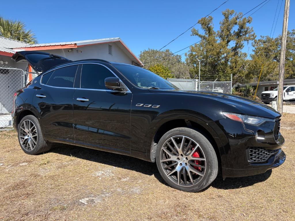 Maserati Levante S - View 1