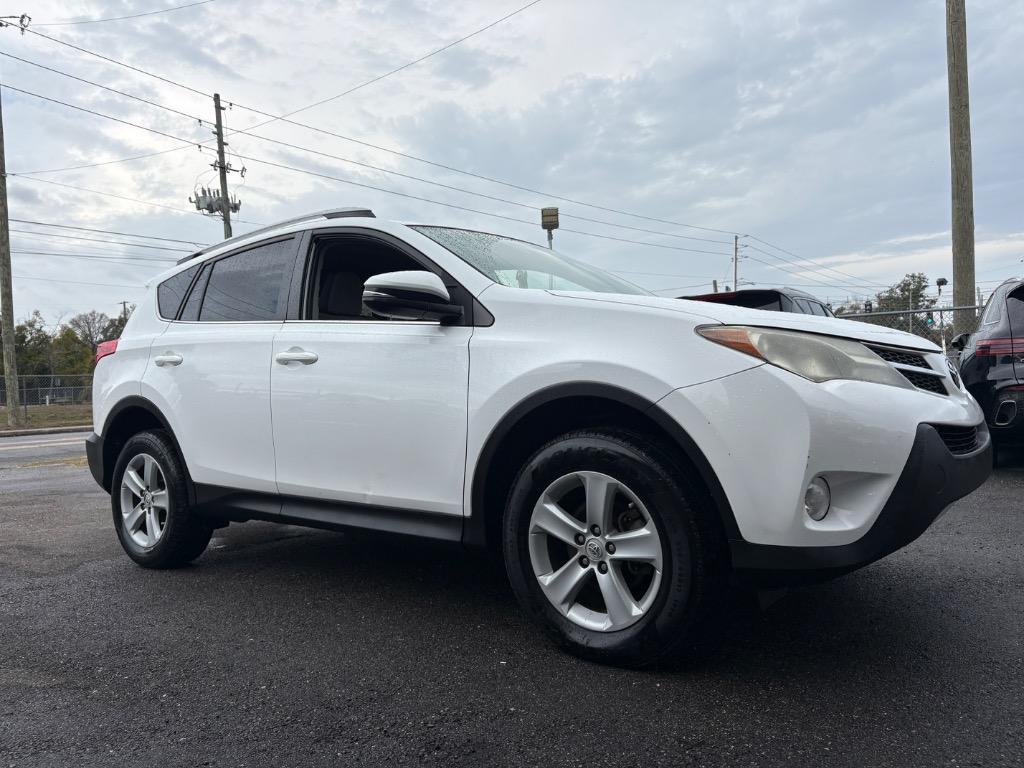 Toyota Rav4 Xle - View 1