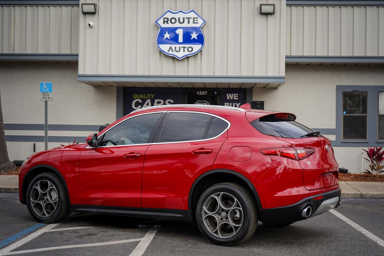 Alfa Romeo Stelvio - Thumbnail 7