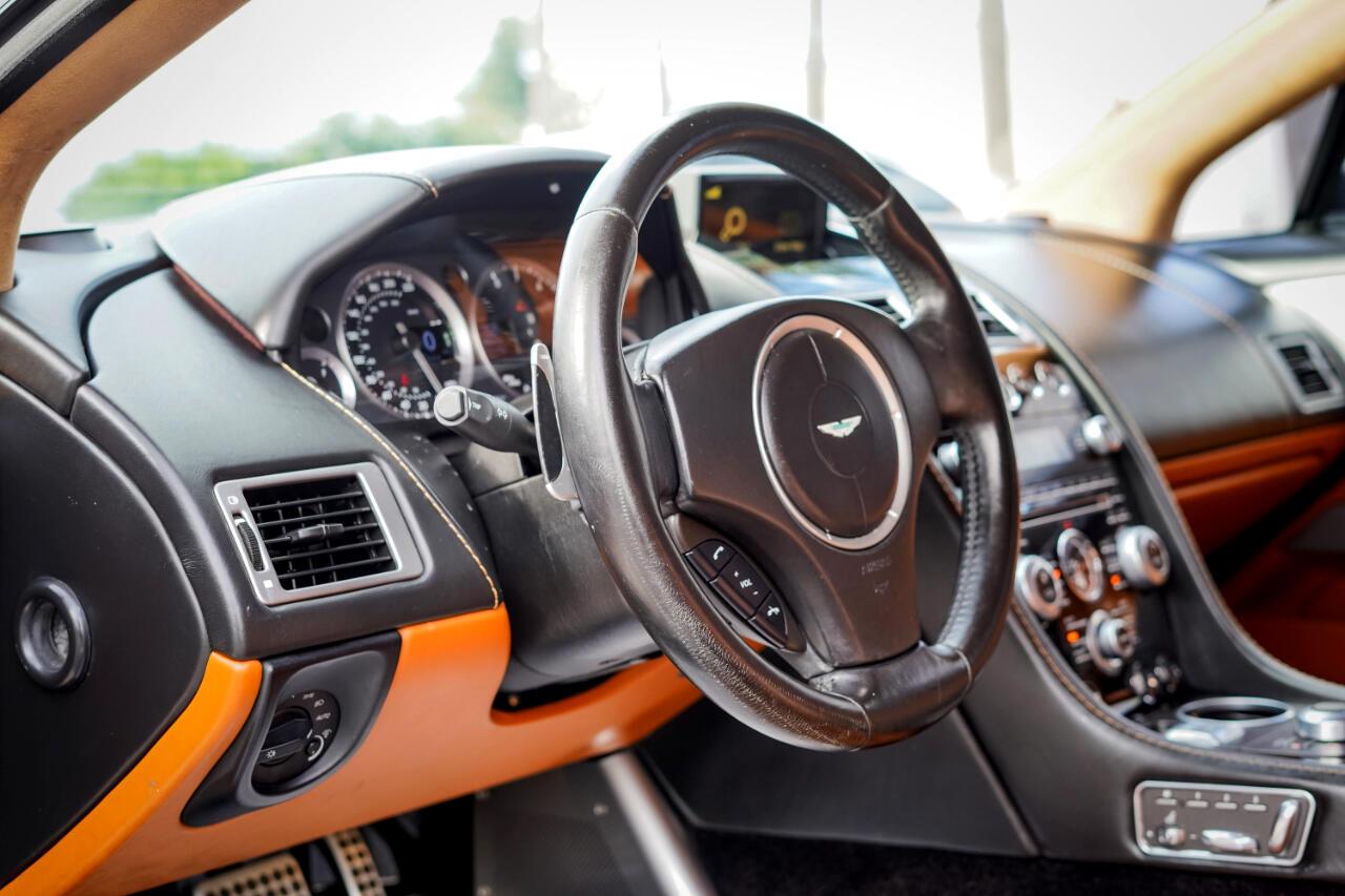 Aston Martin Rapide - Thumbnail 10