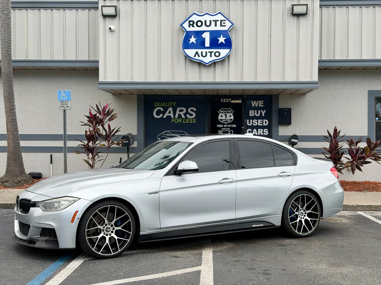 Bmw 3-Series - View 1