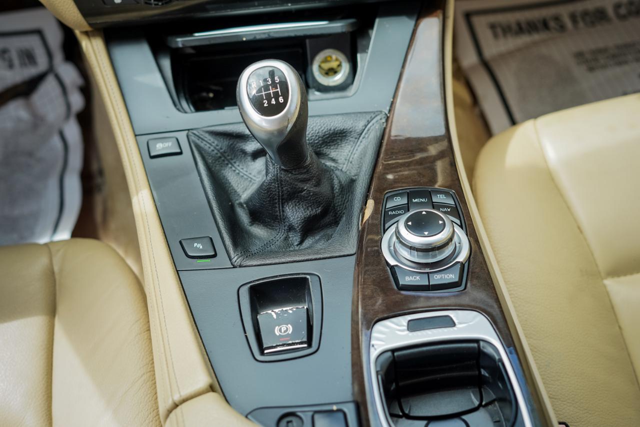 Bmw 5-Series - Thumbnail 12