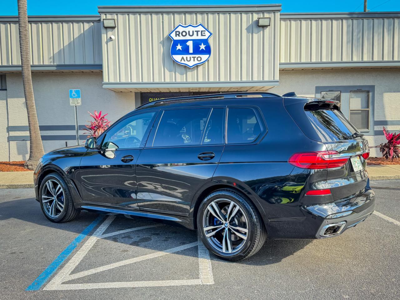 Bmw X7 - Thumbnail 4