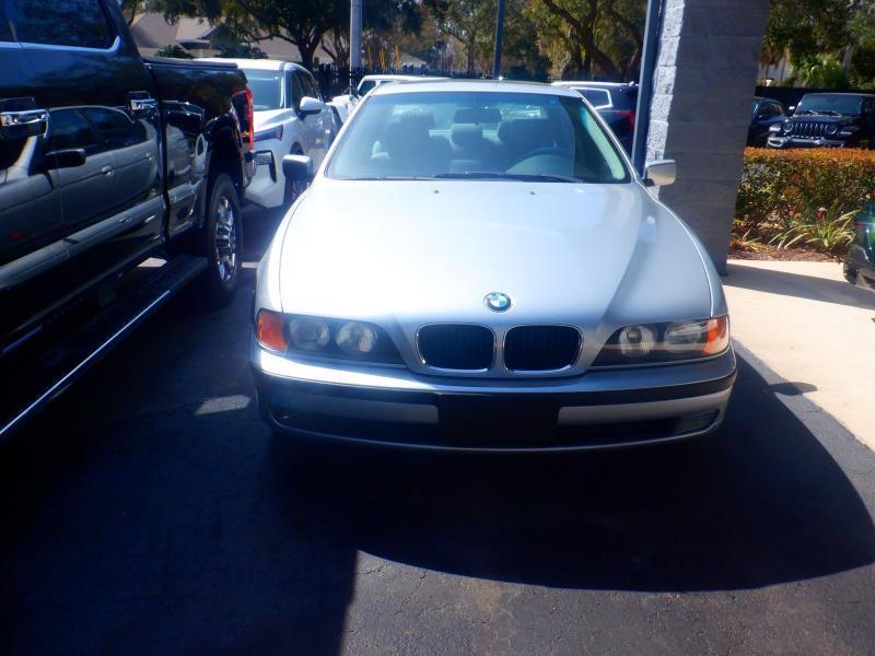 Bmw 5-Series528I - Thumbnail 4