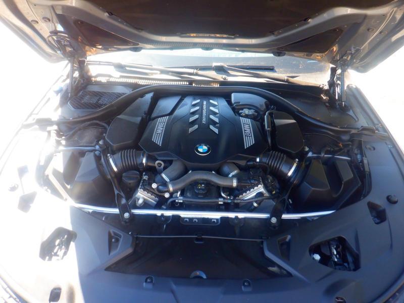 Bmw 8-Seriesm850I Xdrive - Thumbnail 5