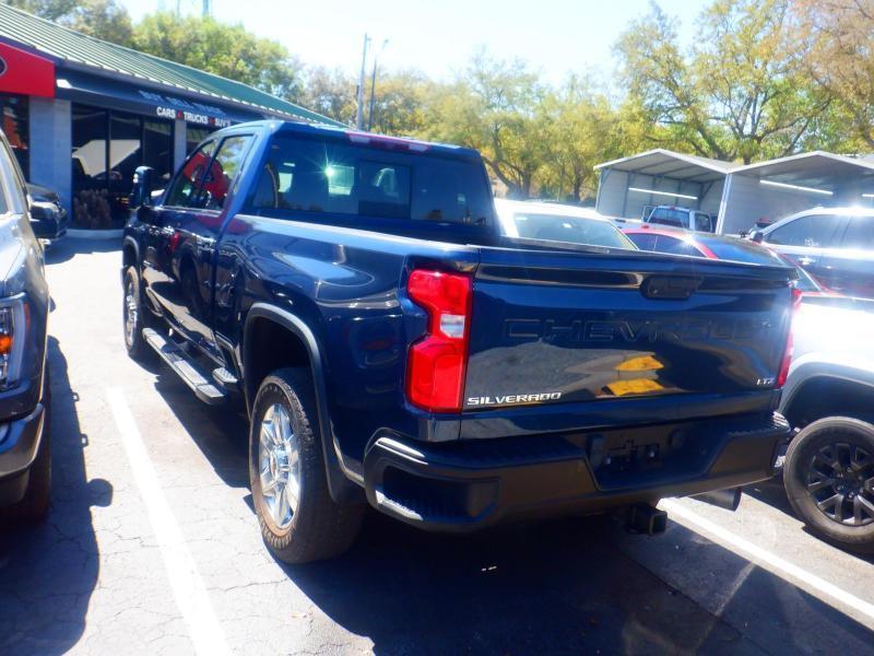 Chevrolet Silverado 2500Hdcrew Ltz 4X4 - Thumbnail 9