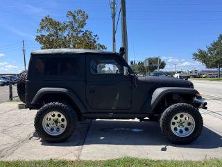 Jeep Wrangler - Thumbnail 12