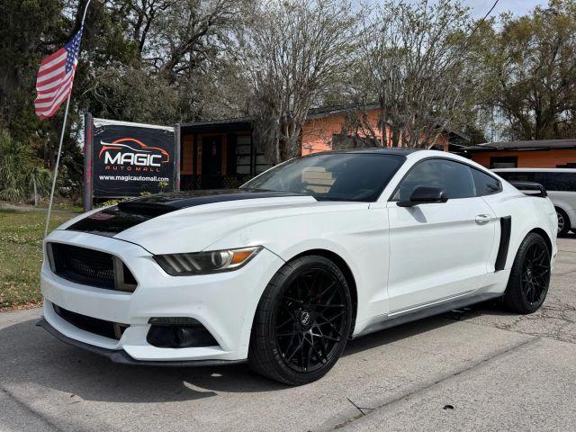 Ford Mustang - View 1