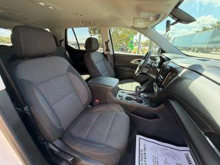 Chevrolet Traverse - Thumbnail 2