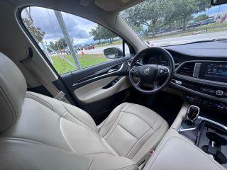 Buick Enclave - Thumbnail 17