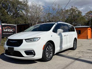 Chrysler Pacifica Hybrid - Thumbnail 7