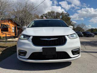 Chrysler Pacifica Hybrid - Thumbnail 14