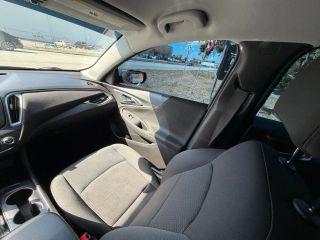 Chevrolet Malibu - Thumbnail 18