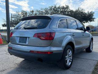 Audi Q7 - Thumbnail 11