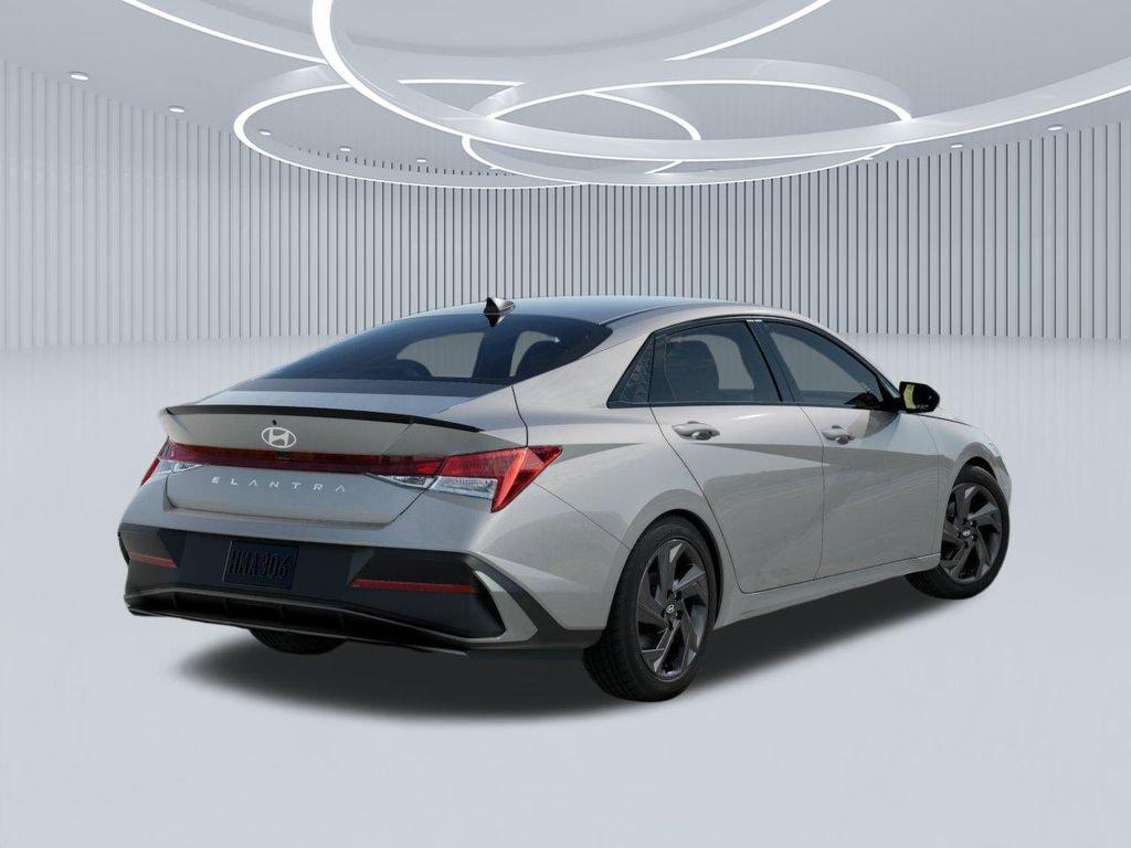 Hyundai Elantra Sel Sport - Thumbnail 5