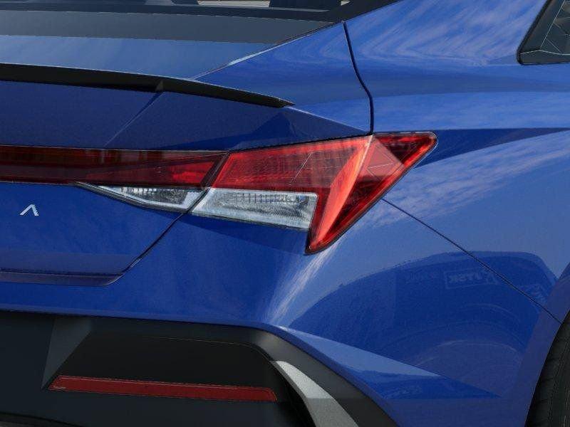 Hyundai Elantra Sel Sport - Thumbnail 11