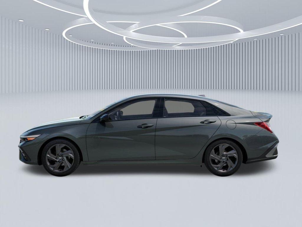 Hyundai Elantra Sel Sport - Thumbnail 4