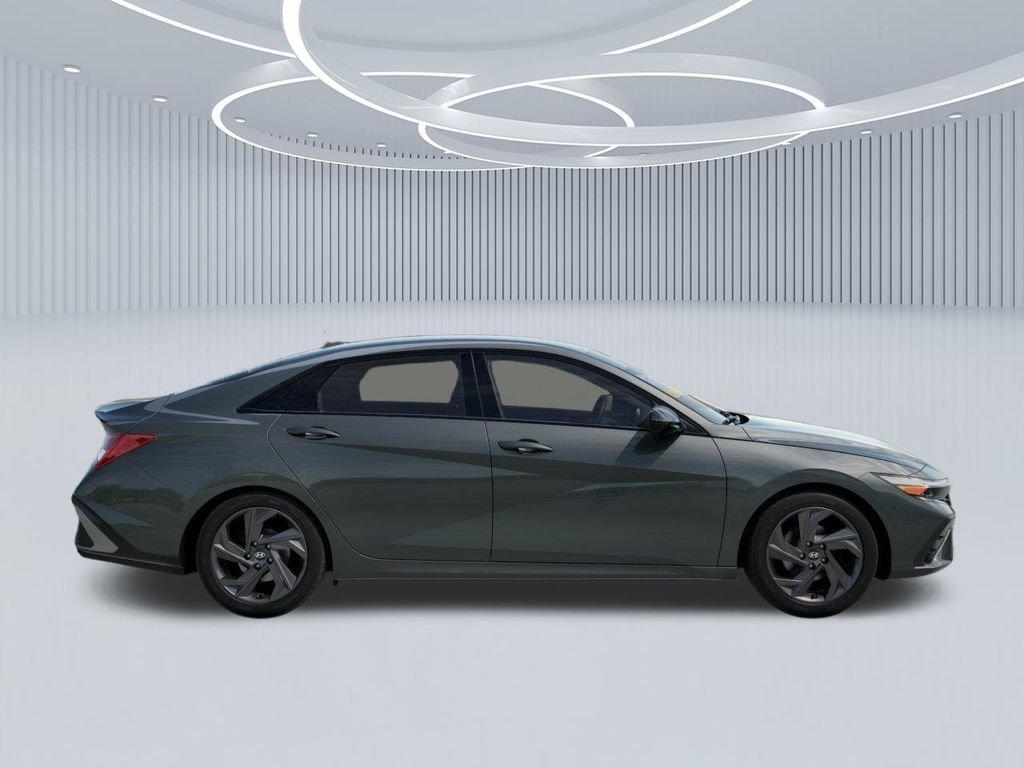 Hyundai Elantra Sel Sport - Thumbnail 8