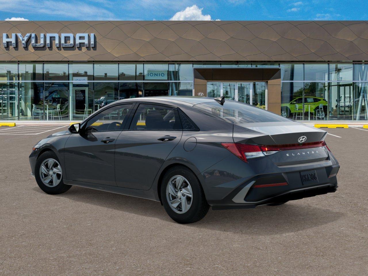 Hyundai Elantra Se - Thumbnail 17