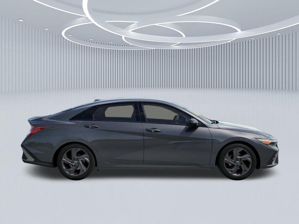 Hyundai Elantra Sel Sport - Thumbnail 8