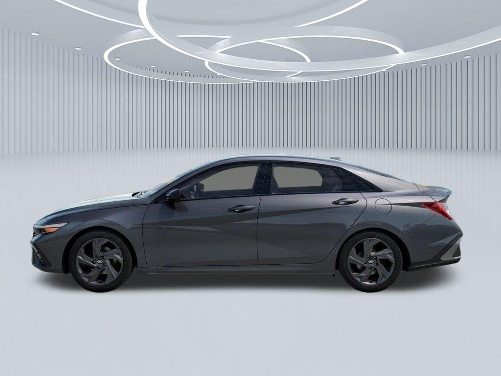 Hyundai Elantra Sel Sport - Thumbnail 4