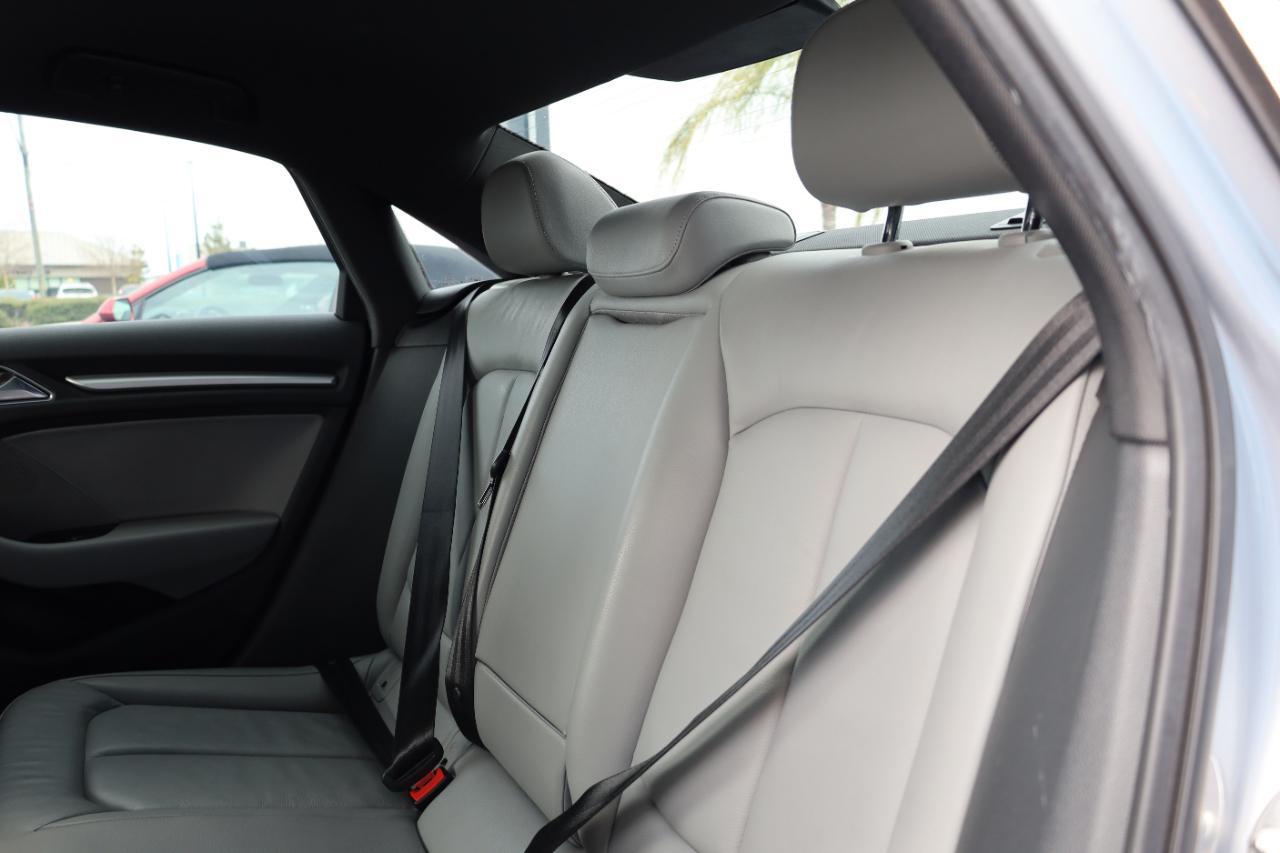 Audi A3 Sedan2.0 Tfsi Premium Quattro Awd - Thumbnail 13