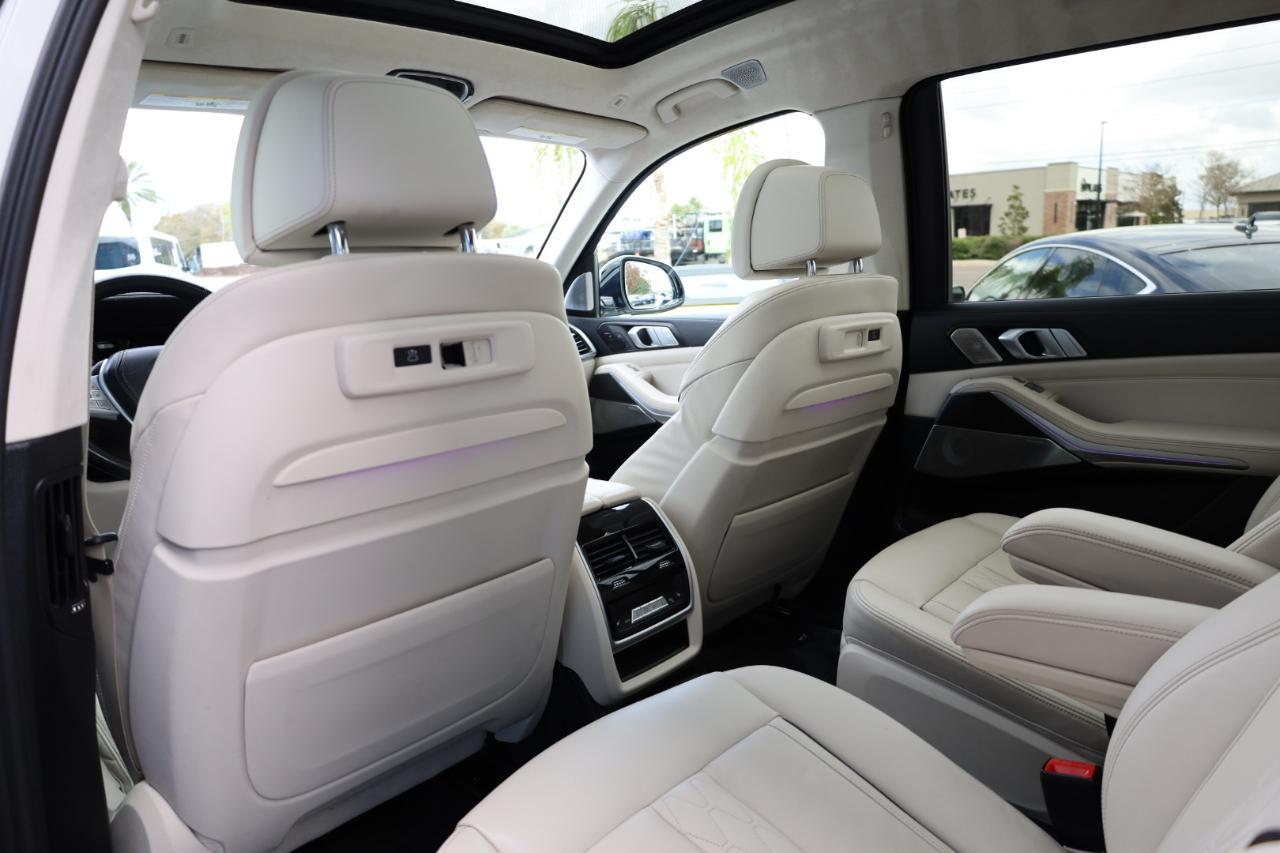 Bmw X7Xdrive50I Sports Activity Vehicle - Thumbnail 15