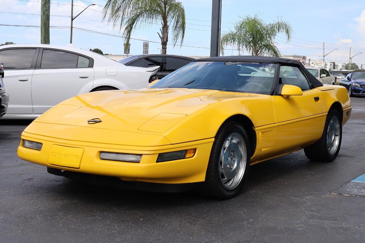 Chevrolet Corvette2Dr Convertible - Thumbnail 5