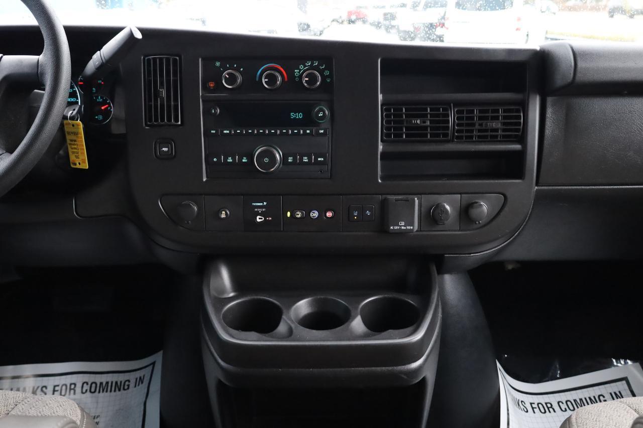 Chevrolet Express Passengerrwd 3500 155" Lt - Thumbnail 9