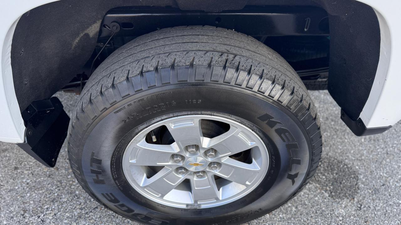 Chevrolet Colorado2Wd Crew Cab 128.3" Work Truck - Thumbnail 12