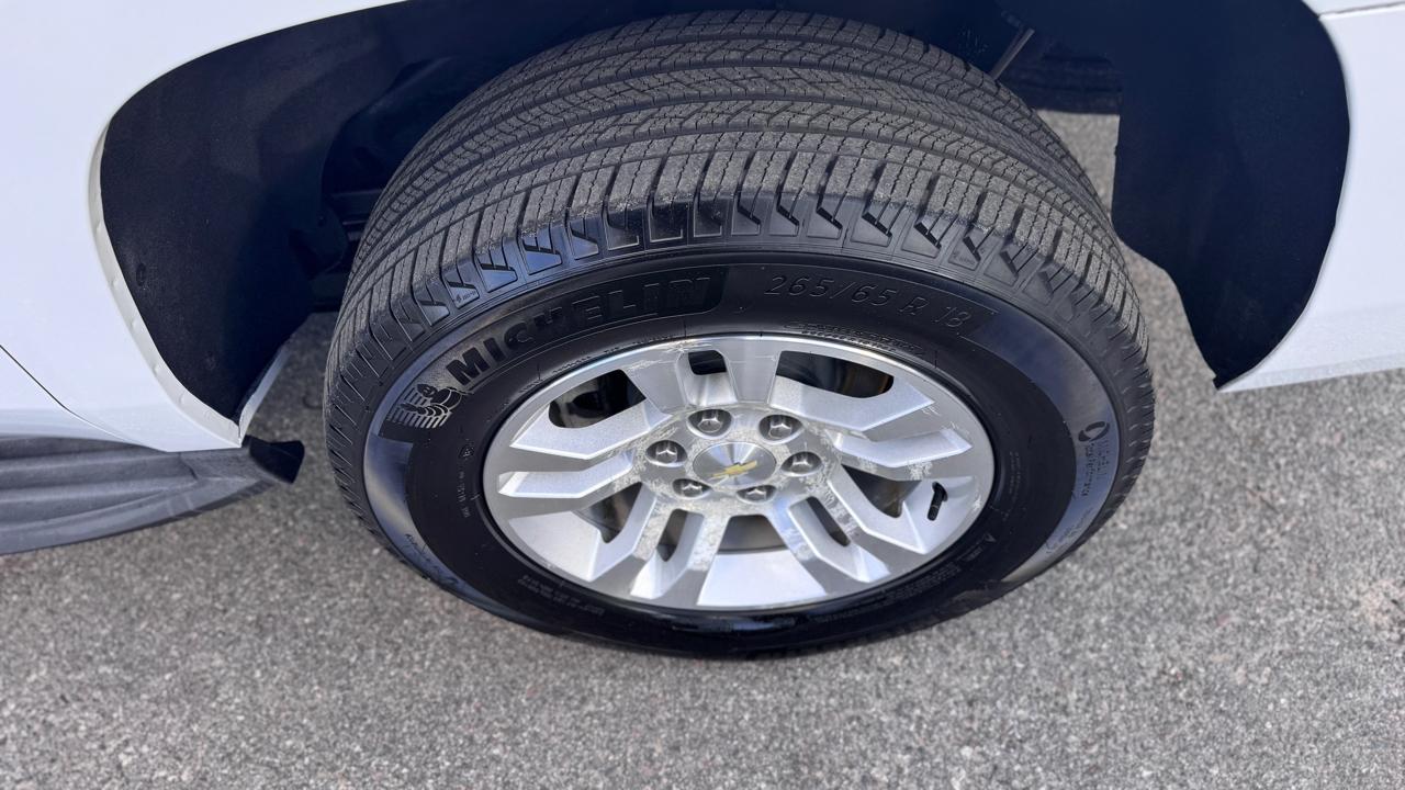 Chevrolet Suburban4Wd 4Dr 1500 Lt - Thumbnail 11