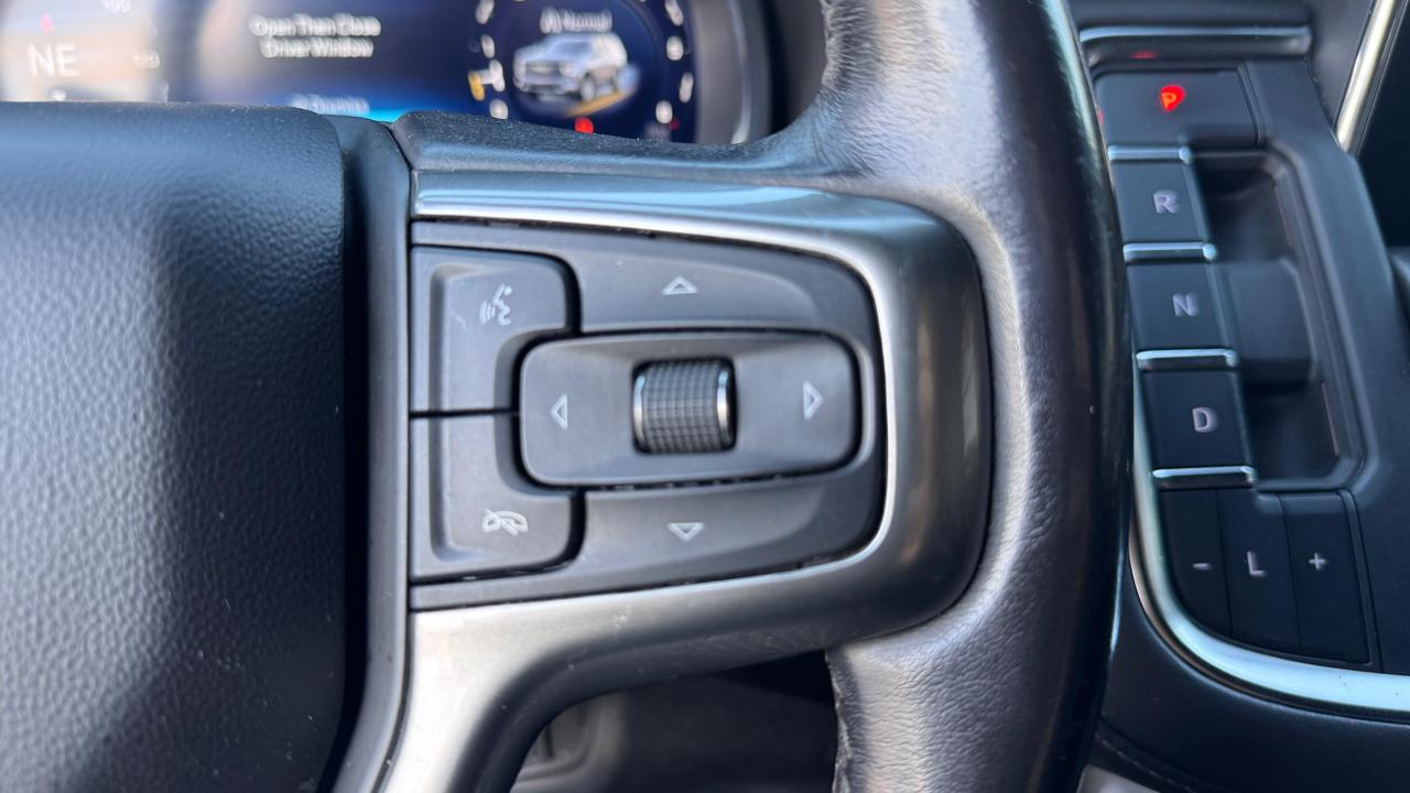 Chevrolet Suburban2Wd 4Dr Lt - Thumbnail 20