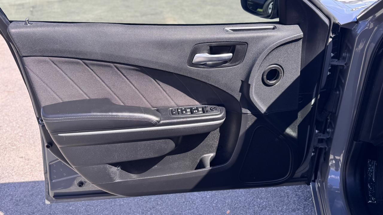 Dodge Chargersxt Rwd - Thumbnail 13